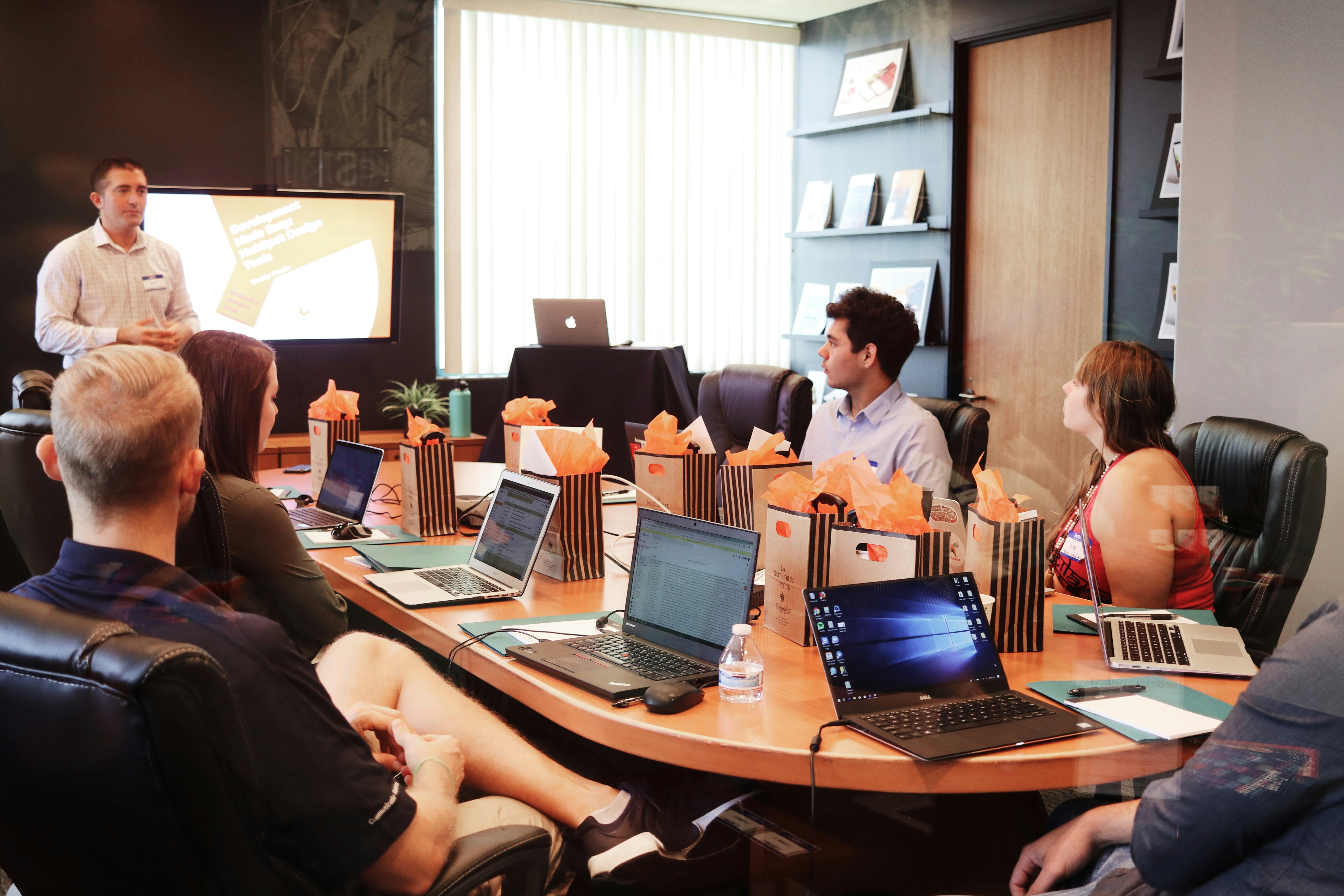 IT Helpdesk & Foundation